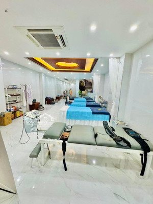 cần bán nhanh nhà mặt phố lụa nổi tiếng hà đông - 8 tầng thang máy - ô tô tránh - 100m, chào 36 tỷ