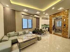 bán nhà việt hưng,dt50m.mt5m. hơn 10 tỷ.