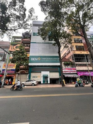 bán nhà 2 mặt tiền nguyễn trãi & nguyễn cư trinh q1 ( 7x15m - hầm 8 tầng) hđt: 250 triệu giá 65 tỷ