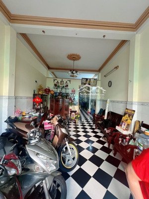 đông hưng thuận chính chủ 1 đời 90m2 3 tầng chỉ 7ty800