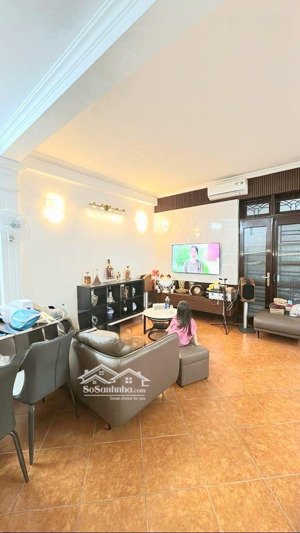 ở ngay! trường chinh, ngõ nông thông, kd, cách mp 50m, dân xây, sổ đỏ cc, mới đẹp 43mx5t