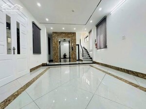 Cho thuê nhà riêng ngõ 81 Trung Kính, Cầu Giấy 40m x 5T THANG MÁY giá 25 triệu