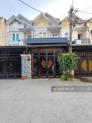 nhà phố tx33- hà huy giáp 200m- phường thạnh xuân- quận 12 ( đường 7m, khu đẹp)