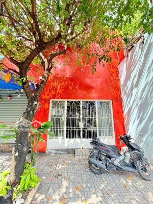 bán nhà mặt tiền hoàng xuân nhị, p. phú trung, q. tp, dt: 4,5 x 20m nhà xây 2 tầng 8 tỷ 88