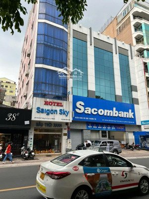 tòa nhà giảm 4 tỷ - 245 hai bà trưng quận 3 - 130m2 - đối diện công viên - giá bán nhanh 81 tỷ