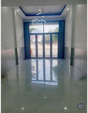 bán nhà 2 tầng kinh doanh mặt tiền đường nguyễn tất thành