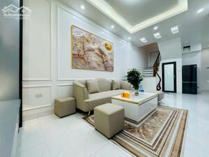 BÁN NHÀ MỚI 5 TẦNG x 40M2 NỘI THẤT ĐẸP, GẦN PHỐ BẠCH MAI – HAI BÀ TRƯNG, CHỈ NHỈNH 8 TỶ.