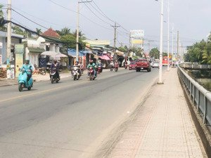 đất mặt tiền bình nhâm 6*21 xây nhà đẹp lh 