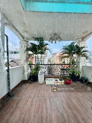 bán căn nhà đẹp kts thiết kế - phố ẩm thực vạn kiếp dt_35m2 x 4 tầng. chào hơn 7 tỷ