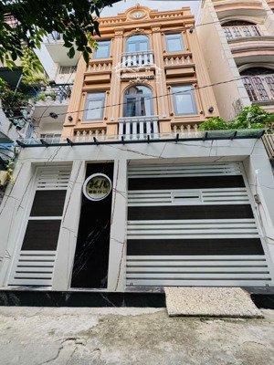 bán nhà đường hoa đào khu phan xích long - 5,5x17m - 12 chdv thu nhập 90tr/tháng. giá bán 18,5 tỷ