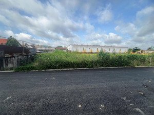 121 m2 mặt tiền vĩnh phú 33 chủ đang cần sang nhanh trước tết 3 tỷ 7 sổ hồng