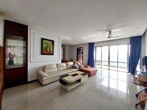 cho thuê căn everrich, q. 11 3pn 161m2, 26tr/tháng., full nt vào ở ngay lh: 