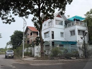 7xtr/m2 biệt thự lô góc song lập long việt gần vườn hoa đẹp tại quang minh - mê linh hn. 