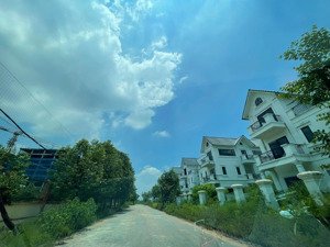 1x tỷ biệt thự mặt chung cư sân bóng cực đẹp dự án kđt kim hoa - mê linh - hn, lh 