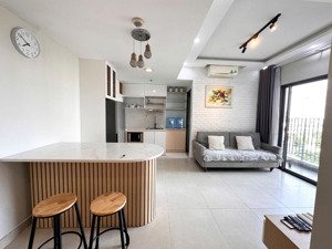 cho thuê 2pn masteri thảo điền - full nội thất giá 20tr/tháng. liên hệ ms.tiên