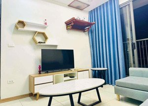 cho thuê căn hộ 2 phòng ngủ full nội thất chung cư rose town ngọc hồi