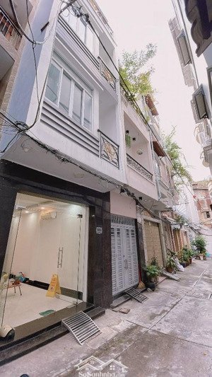 nhà hxh- trần hưng đạo, p2. q5 - 4tầng- giá 8.5tỷ