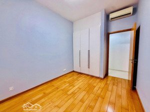 bán căn hộ the vista 101m2 2pn giá 8tỷ5 nội thất cơ bản