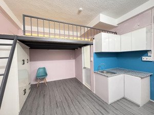 cho thuê phòng có gác cửa sổ trời đầy đủ nội thất như hình - điện biên phủ - gần ngã bảy lý thái tổ