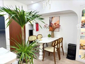 bán căn hộ tân hưng, q7, 110m2, 3pn nằm trung tâm khu đại học lớn q7