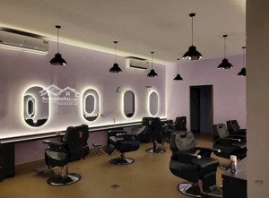 cho thuê mặt bằng đường phạm văn đồng- sơn trà, bề ngang 10m trống suốt