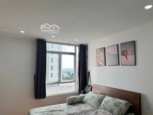 bán căn hộ giai việt q8 82m2 2pn 2wc tặng nội thất 4t750. lh 