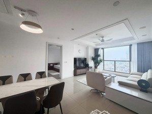 chính chủ gửi bán căn hộ cao cấp 3pn tại starlake tây hồ tây nhà cực mới đẹp