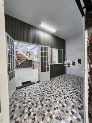 bán nhà hẻm đường huỳnh tấn phát, thị trấn nhà bè, trệt, lầu, 3pn, giá 4.050 tỷ. lh 