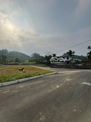 nghỉ dưỡng siêu đẹp 570m2 điểm cuối bến metro 5 gần trục liên thôn gần cao tốc giá chỉ 1xtr/m2