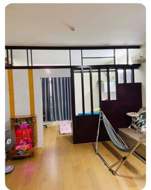 cho thuê căn hộ studio - đã ngăn phòng, sẵn nội thất. 6tr