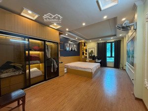 ngõ rộng, 3 bước ra mặt phố vĩnh hưng, 2 thoáng, 50m2, nhình 10 tỷ