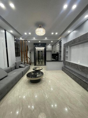 bán nhà đẹp bồ đề, long biên , 45m, 6 tầng thang máy, full nội thất, 10.9 tỷ