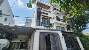 nhà đẹp 3 tầng full nội thất tiểu học nguyễn văn thệ tx24, q12 - 5.x tỷ