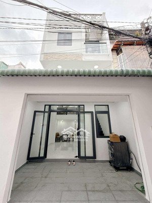 bán nhà mới full nội thất 3 tầng 55m2 (4.5x12) - huỳnh tấn phát cạnh kcx tân thuận quận 7 - 5tỷx