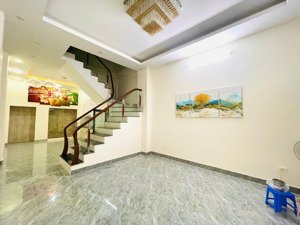 bán nhà - khu phân lô - tô vĩnh diện - diện tích 60m2 - ô tô đỗ cửa - vị trí đắc địa - gần chợ