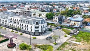 cần bán gấp căn nhà phố xây 4 tầng sh01 - 02 căn áp góc giá tốt ngay mặt đường lớn - xây 4 tầng