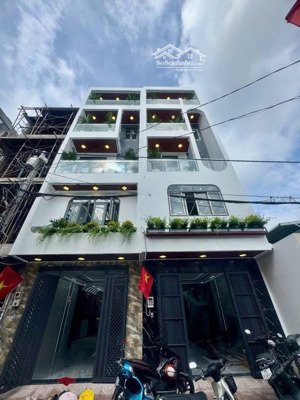 bán gấp nhà tânbình hẻm oto 5m chỉ 5tỷ2 50m2 sổ sẵn hoang công đầy đủ llh gấp để xem nhà