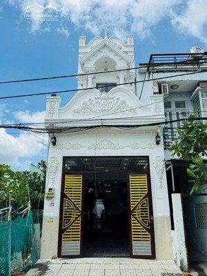 hailongreal: nhà bán: 6,85 tỷ, dt: 4x26m, 3 tầng, đường 12m, mặt tiền 126/nguyễn văn tạo, mới 100%