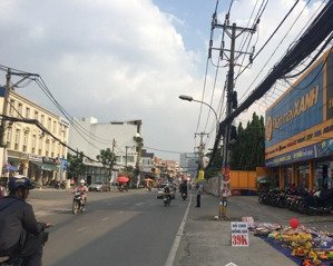 bán gấp nhà 70m2 nhỉnh 5 tỷ hẻm ôtô đỗ xuân hợp, sát global city