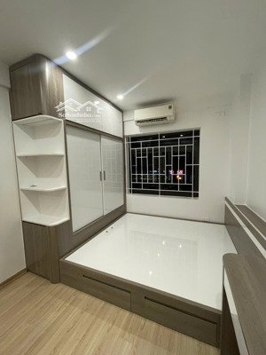 bán căn hộ chung cư vp3 linh đàm diện tích 70m2