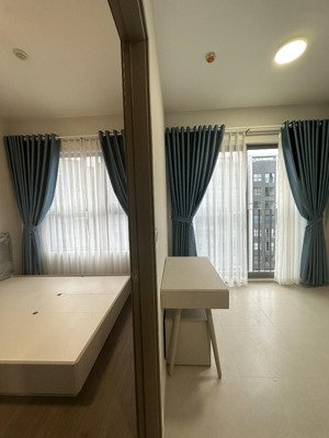 bán 59m2( 2pn 2wc), sẵn hđ thuê, đã có sổ, giá 2ty7 (tl)