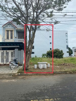 bán lô đường nguyễn cơ thạch (trục 7m5 thông dài) dt 125m2 giá 8ty6 lh 