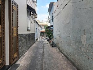 bán nhà hậu giang q6, dtsd 80m2 cn 30m2, nở hậu, nhỉnh 2 tỷ