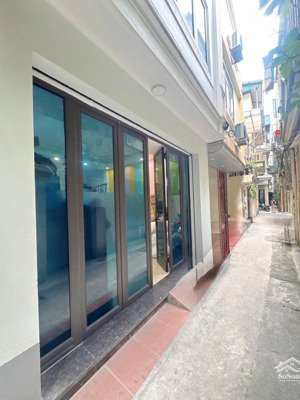 bán nhà tân ấp ba đình 35m x 5t mt 4.7m gần phố, cách ô tô 10m 8.8 tỷ