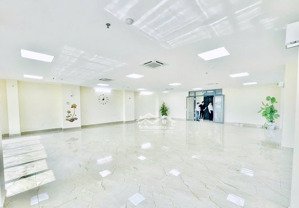 cho thuê 180m2 văn phòng phố nguyễn hoàng, nam từ liêm chỉ 24tr/tháng