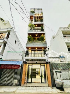 khách cần tìm nhà đang cho thuê 36triệu, mặt đường mạc đĩnh chi -q.1,giá 4tỷ180/65m2,gần hồ con rùa