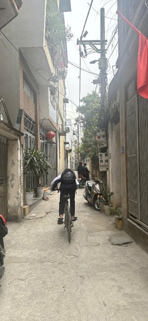 chính chủ đăng bán, miễn mô giới, bán nhà 3 mặt thoáng, mỗi ngõ trước mặt đều rộng 4m