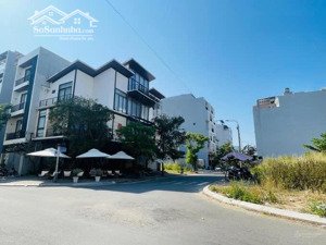 cực hiếm. mảnh đất diện tích lớn, ngang 10m, cách biển 300m, đường trước nhà 7,5m, giá chỉ 34 tỷ.