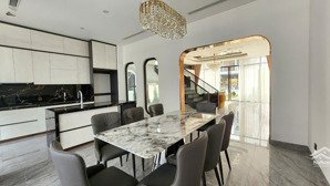 chỉ 9 tỷ đã bao gồm xây thô hoàn thiện sân vườn 310 m2 3 mặt thoáng tại lương sơn - hòa bình