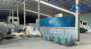 bán nhà xưởng 4.373m2 giá chỉ 40 tỷ. gần kcn mỹ xuân-bà rịa vũng tàu : 